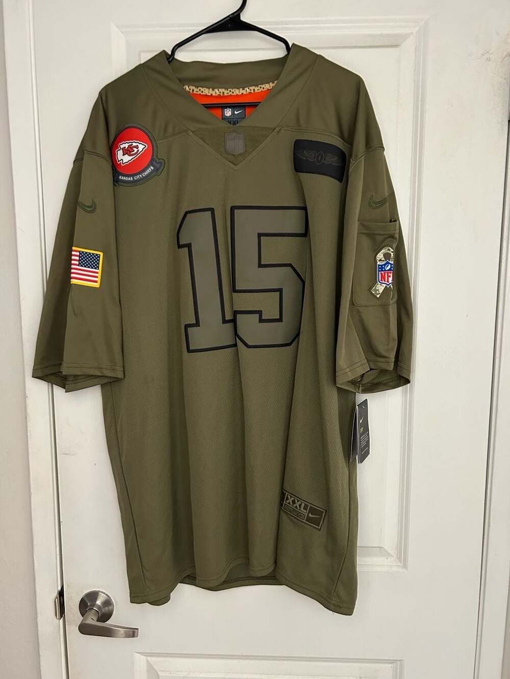 Nike Patrick Mahomes Kansas City Chiefs Salute to Service Limited Jersey XXL